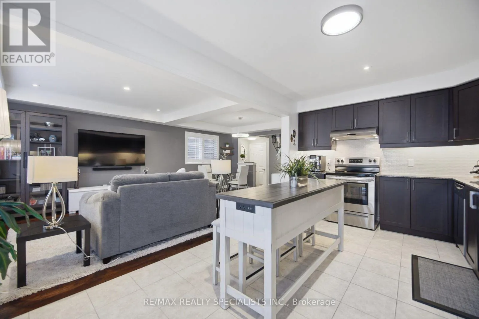 108 LEITERMAN DRIVE
