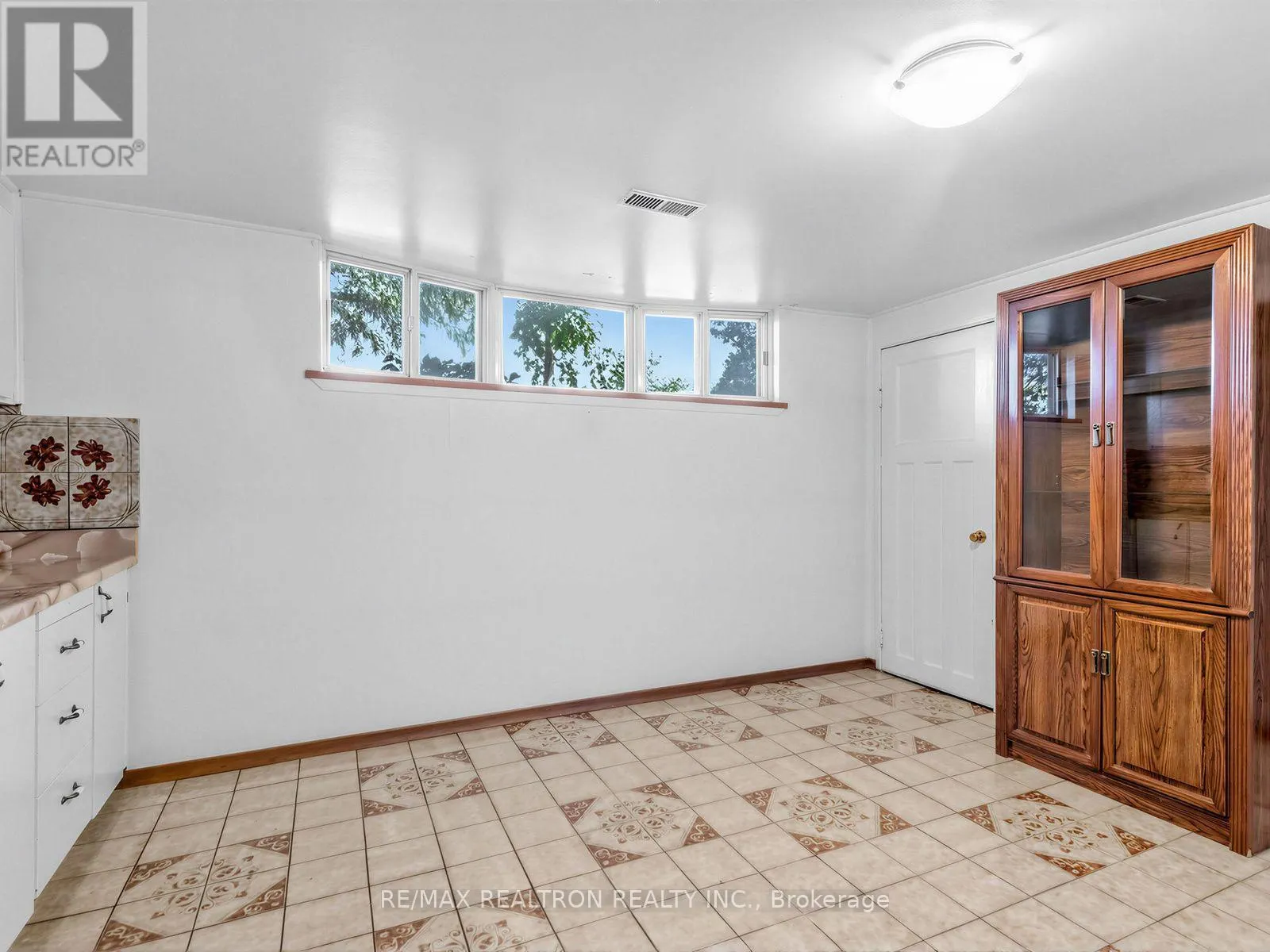 91 SPENVALLEY DRIVE