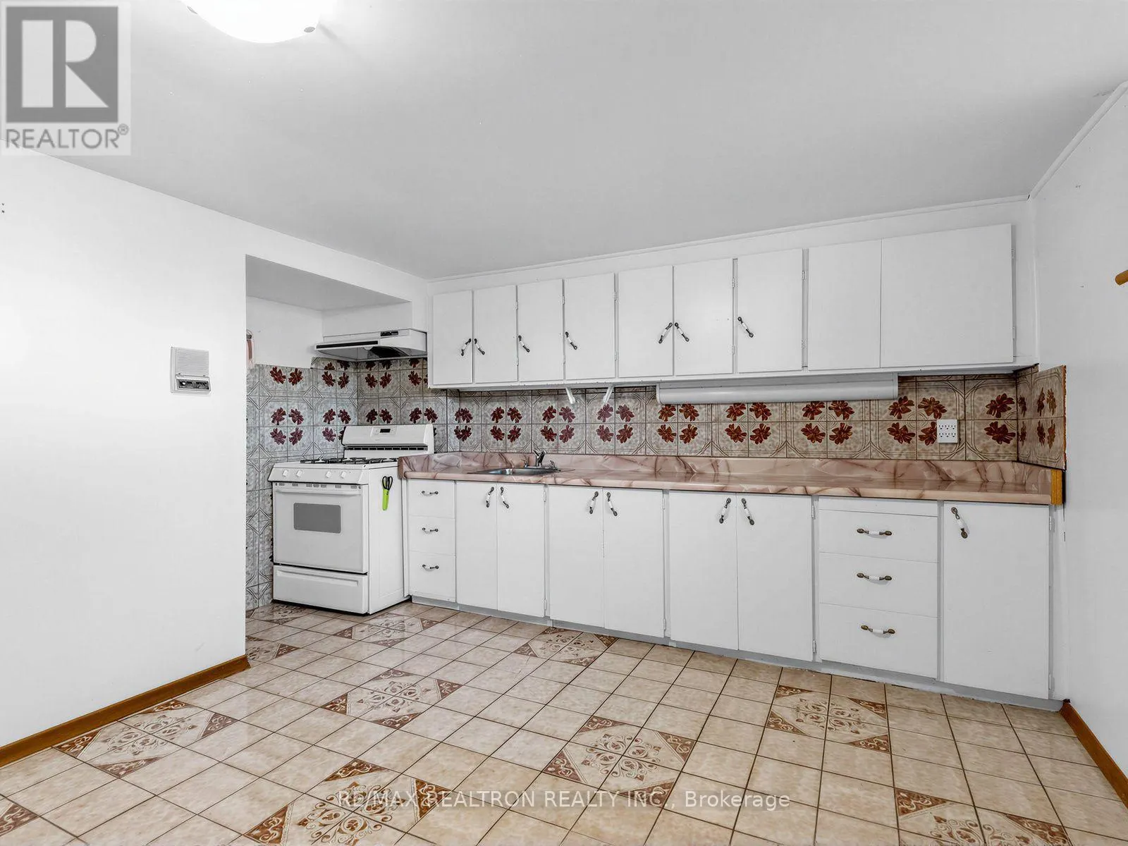 91 SPENVALLEY DRIVE