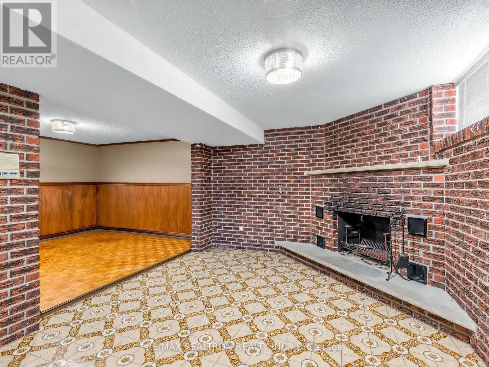 91 SPENVALLEY DRIVE