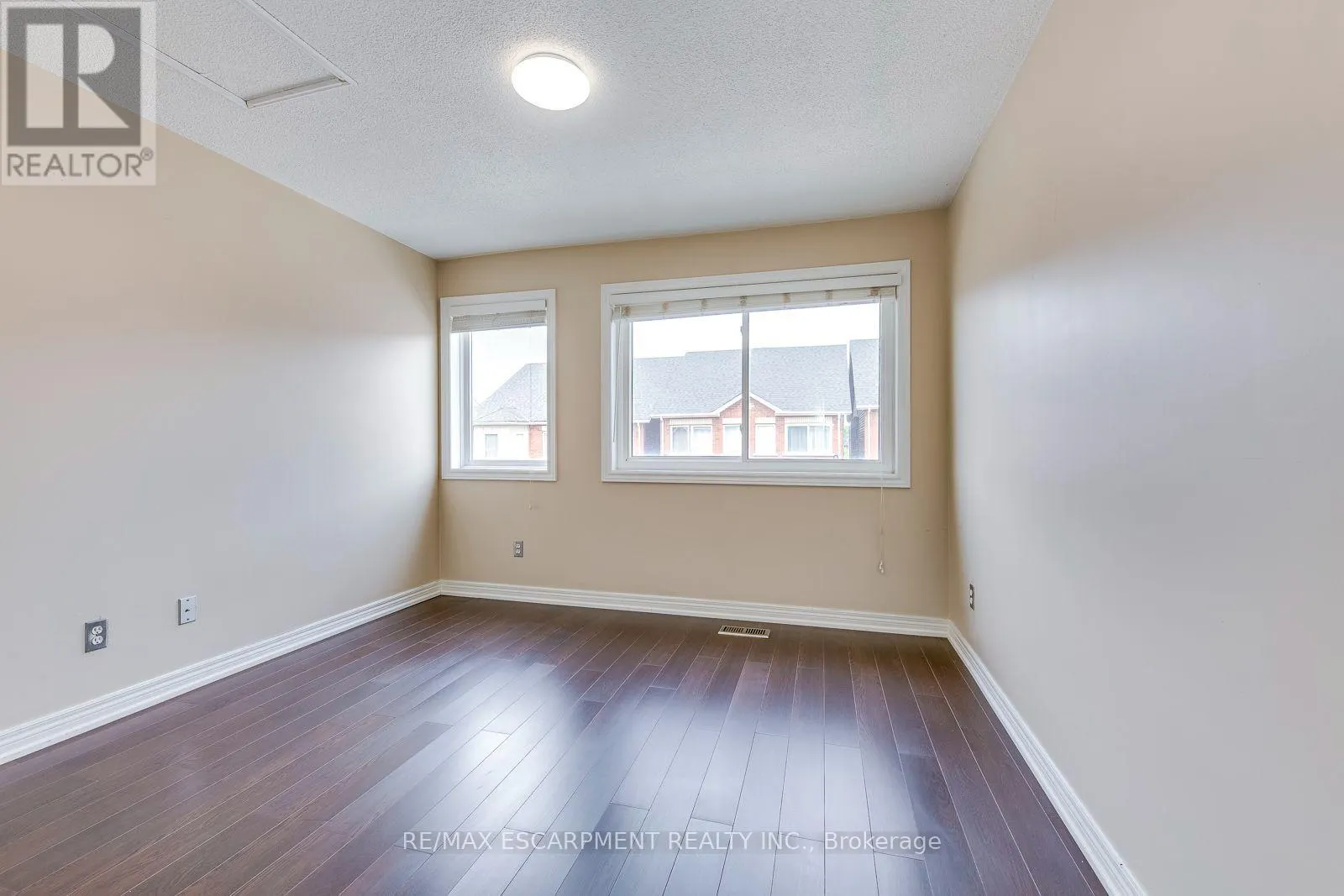 51 - 1751 LAMPMAN AVENUE
