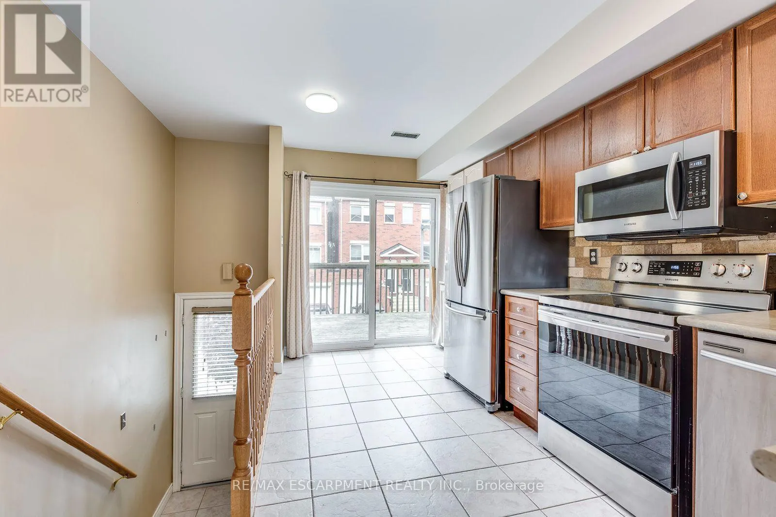 51 - 1751 LAMPMAN AVENUE