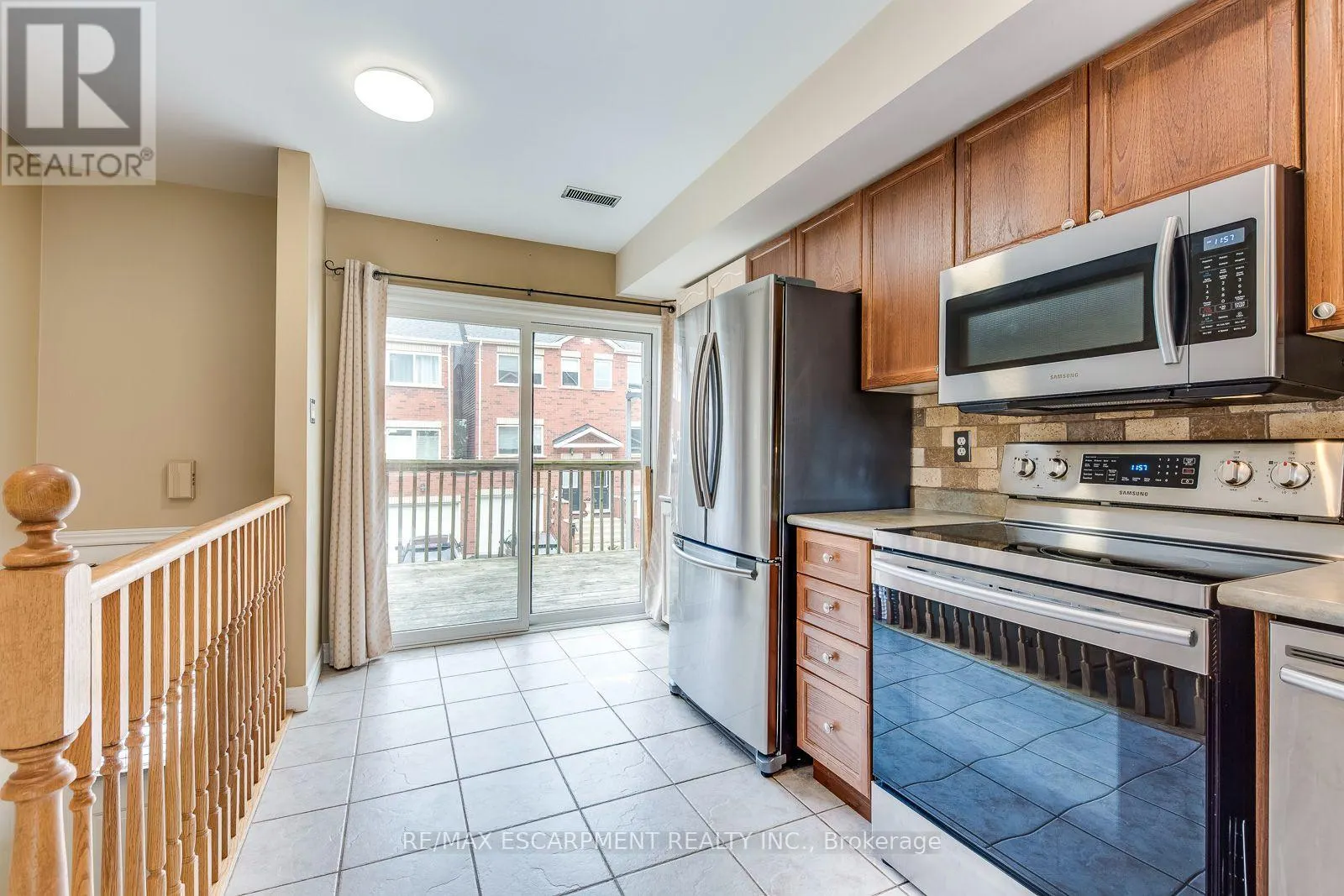 51 - 1751 LAMPMAN AVENUE