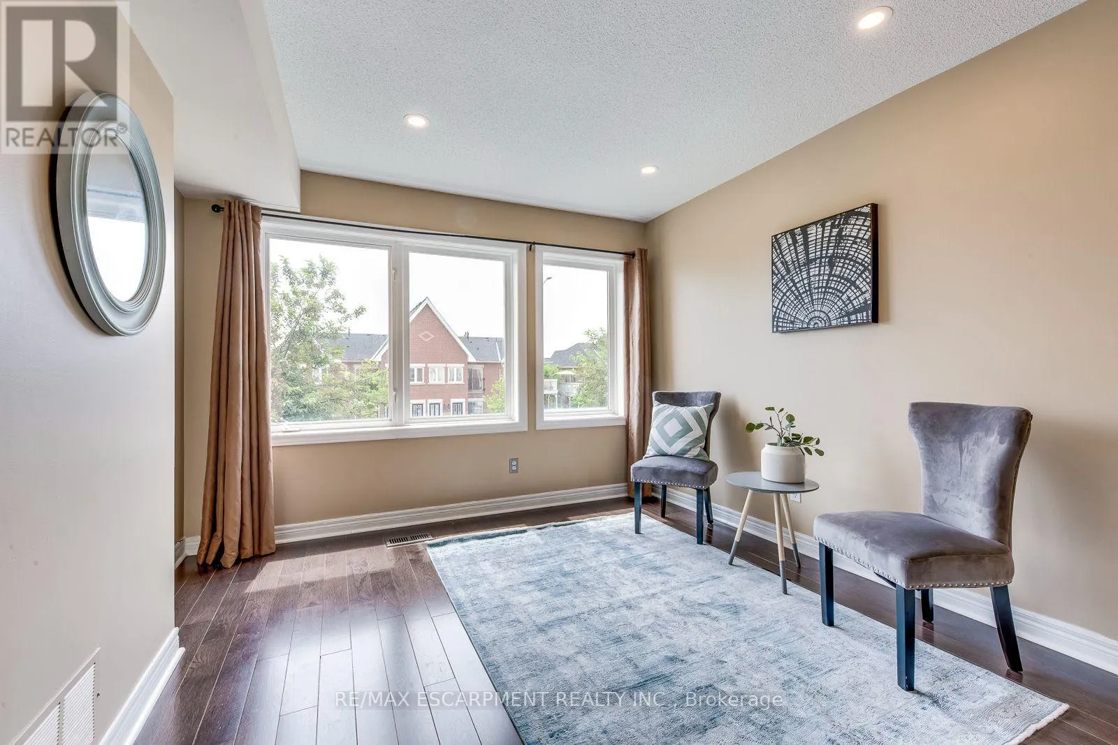 51 - 1751 LAMPMAN AVENUE