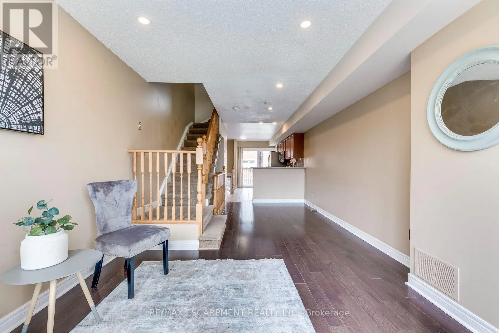 51 - 1751 LAMPMAN AVENUE
