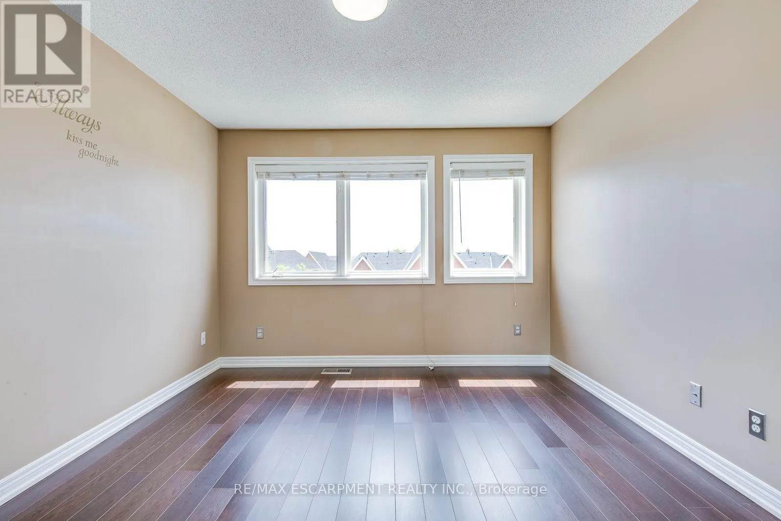 51 - 1751 LAMPMAN AVENUE