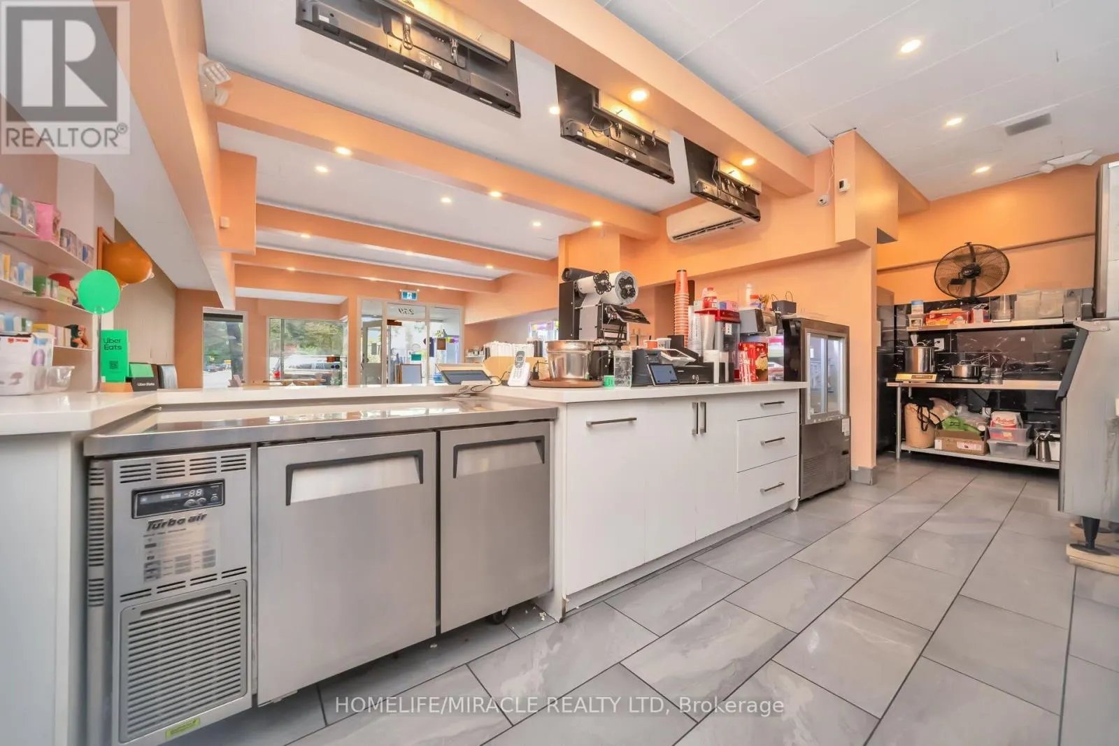 259 LAKESHORE ROAD E