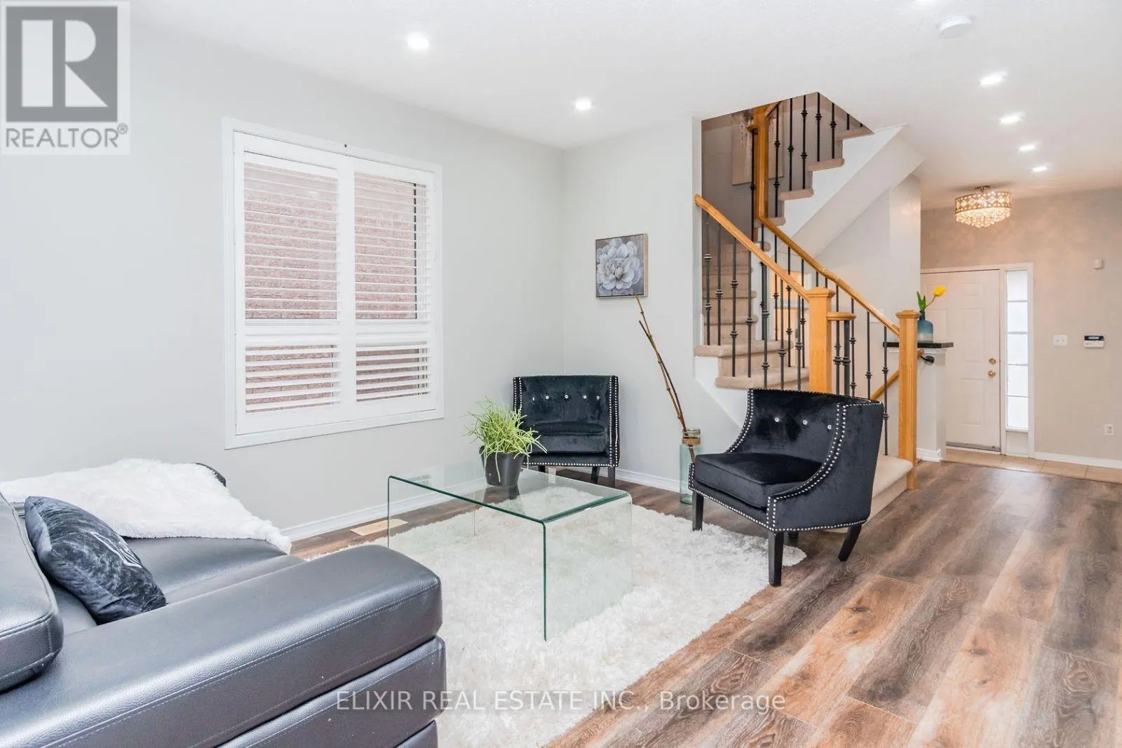 32 TRUMPET VALLEY BOULEVARD