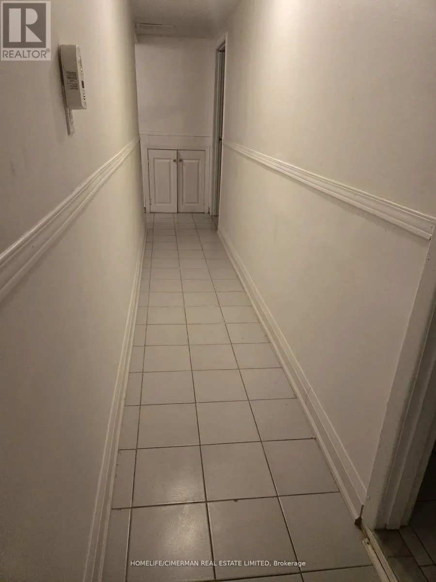 3 BENTON STREET