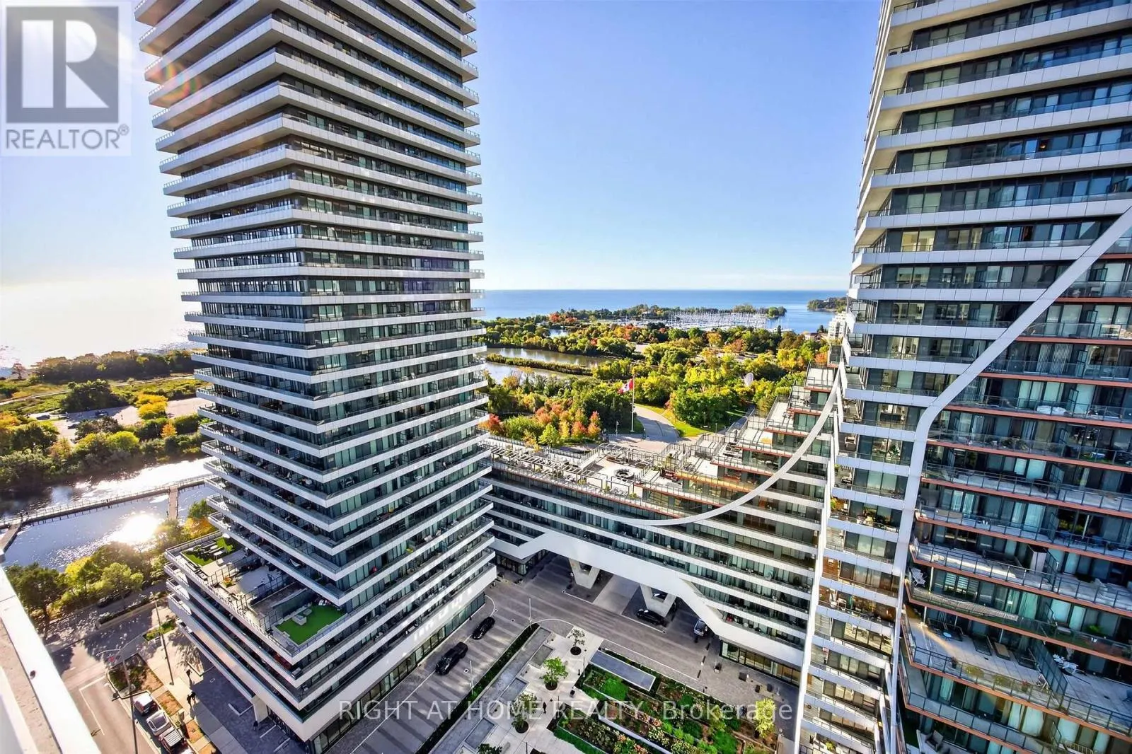 1801 - 33 SHORE BREEZE DRIVE