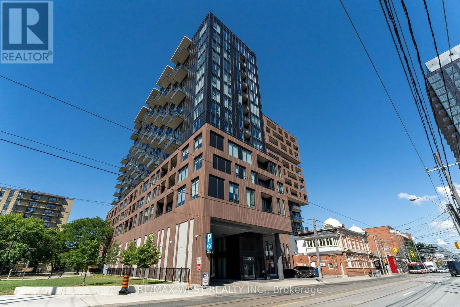 1207 - 270 DUFFERIN STREET W