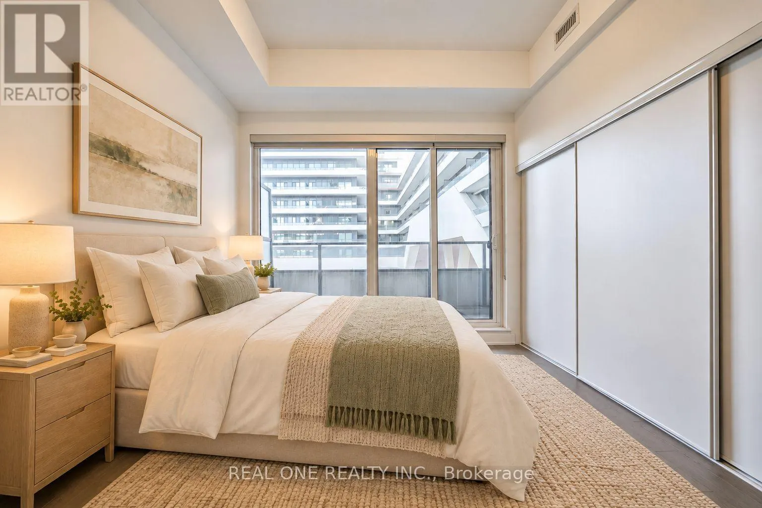 231 - 30 SHORE BREEZE DRIVE
