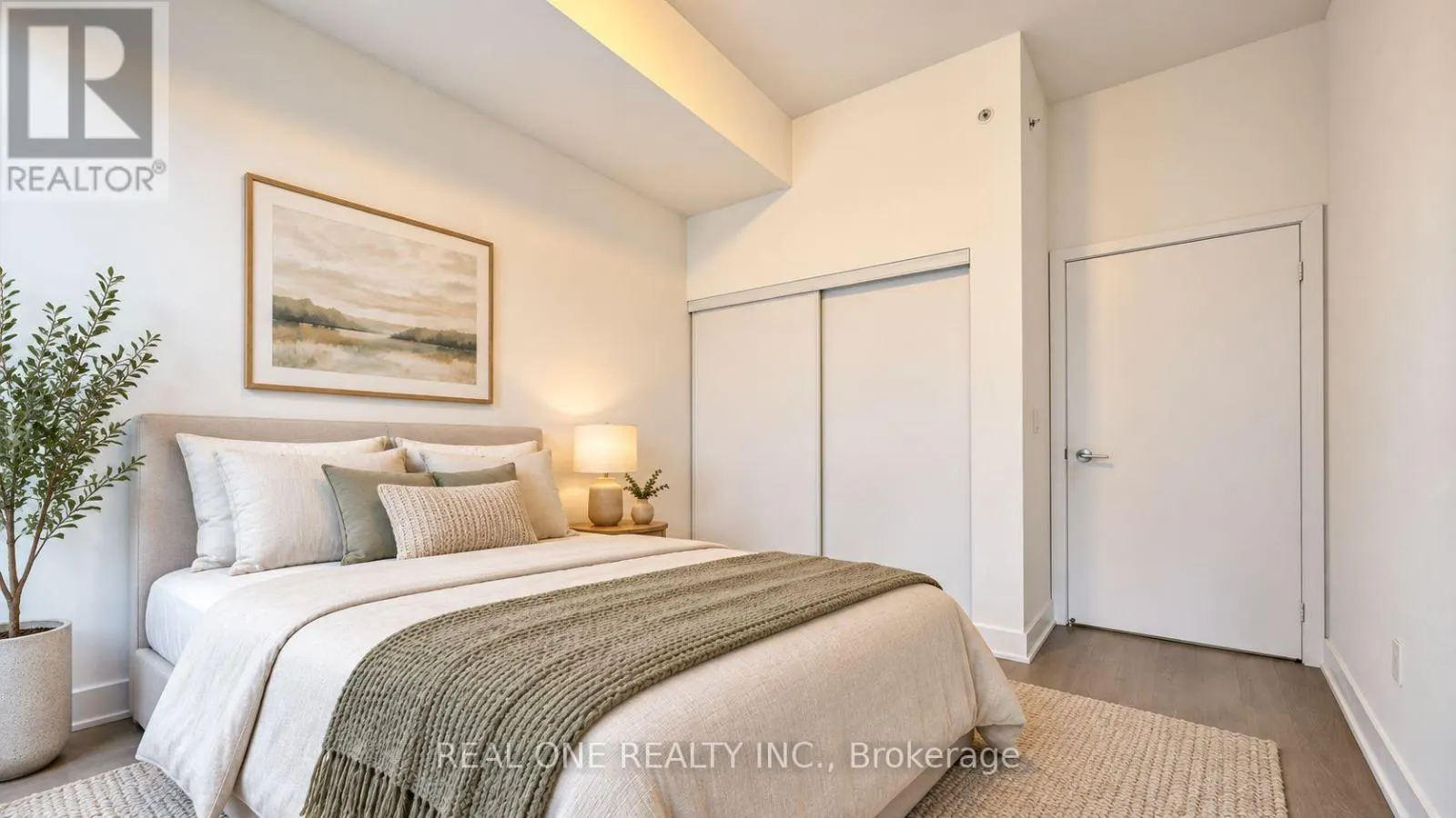 231 - 30 SHORE BREEZE DRIVE