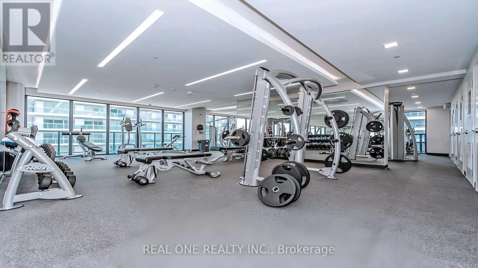 231 - 30 SHORE BREEZE DRIVE