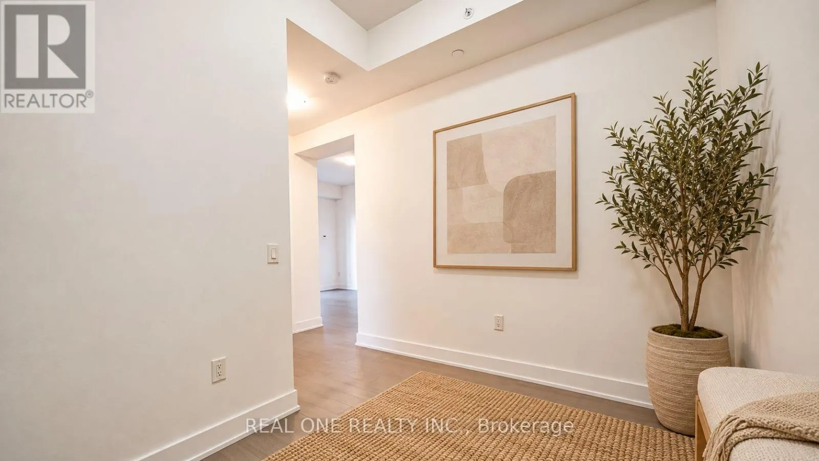 231 - 30 SHORE BREEZE DRIVE