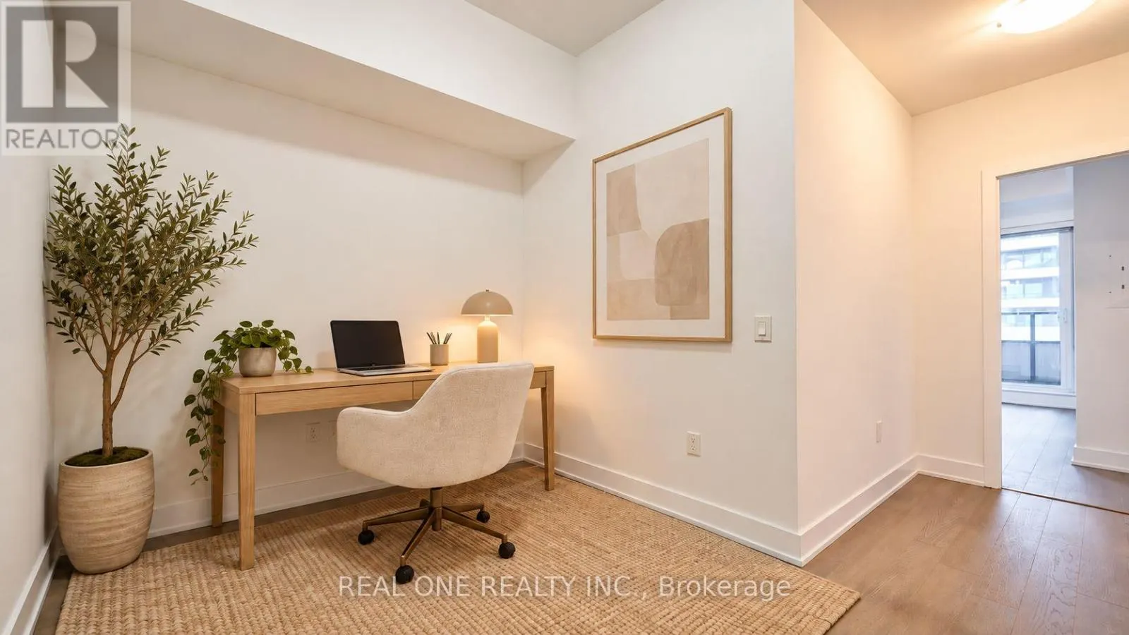 231 - 30 SHORE BREEZE DRIVE
