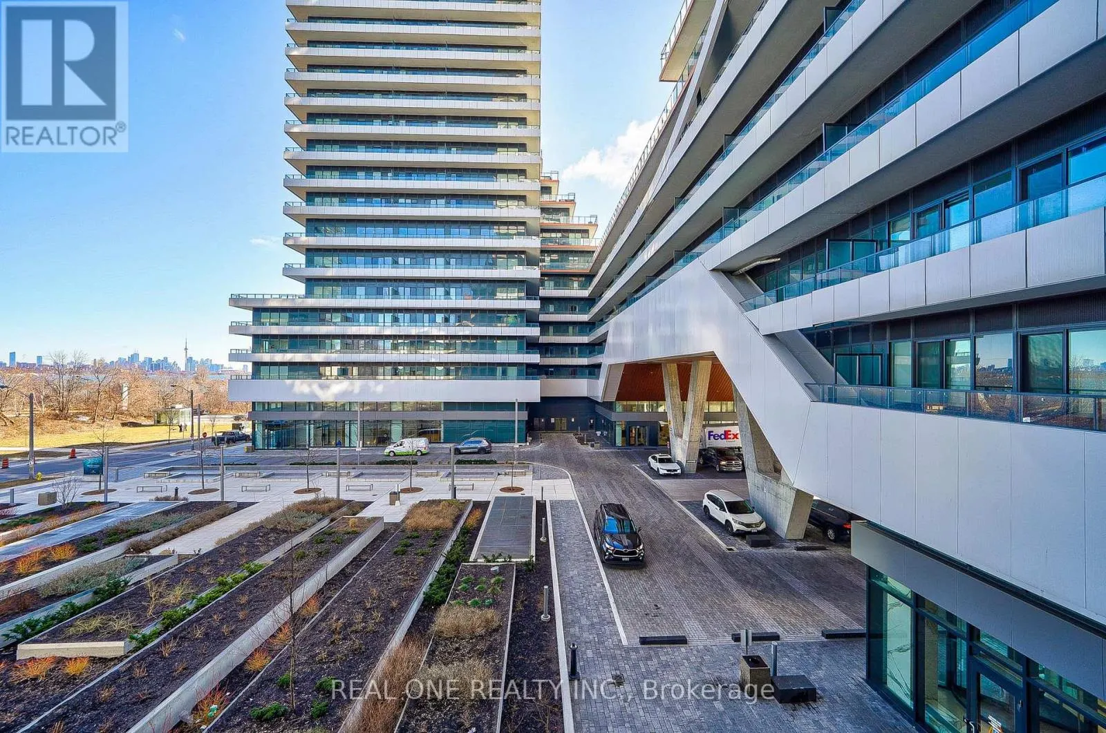 231 - 30 SHORE BREEZE DRIVE