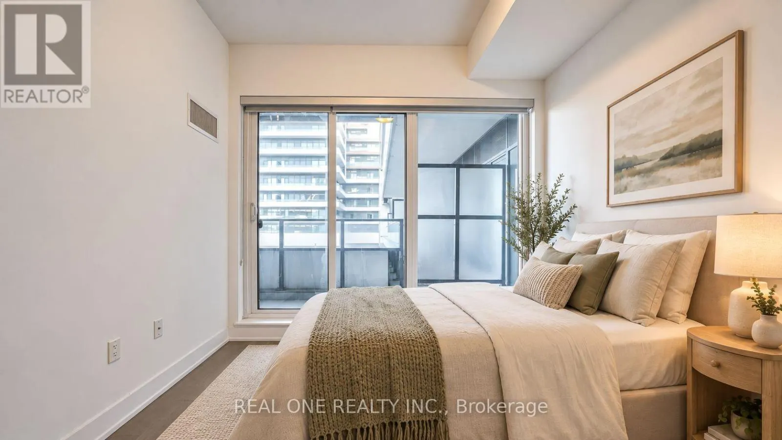 231 - 30 SHORE BREEZE DRIVE