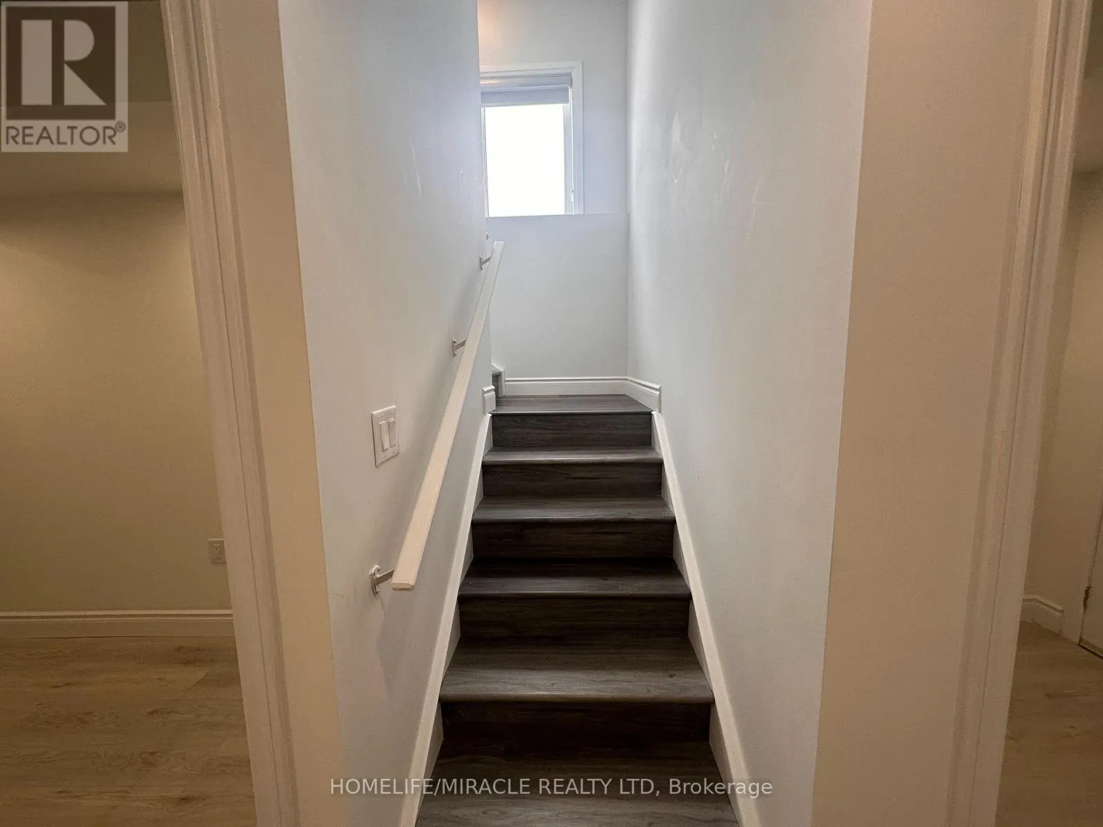 2 - 30 SKYRIDGE DRIVE