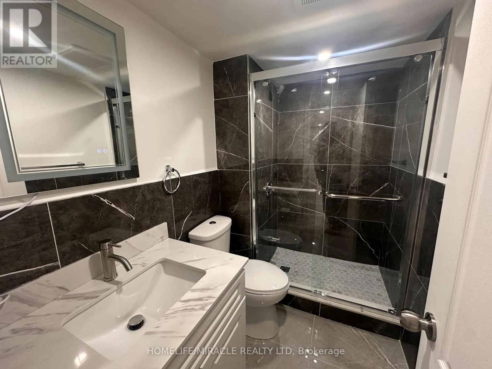 2 - 30 SKYRIDGE DRIVE