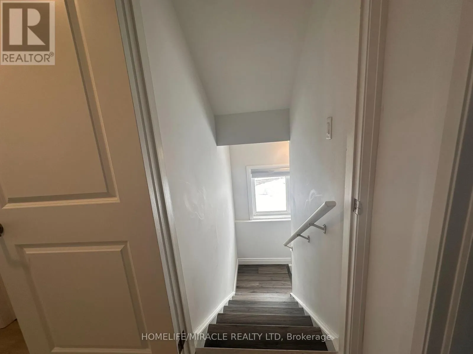 2 - 30 SKYRIDGE DRIVE