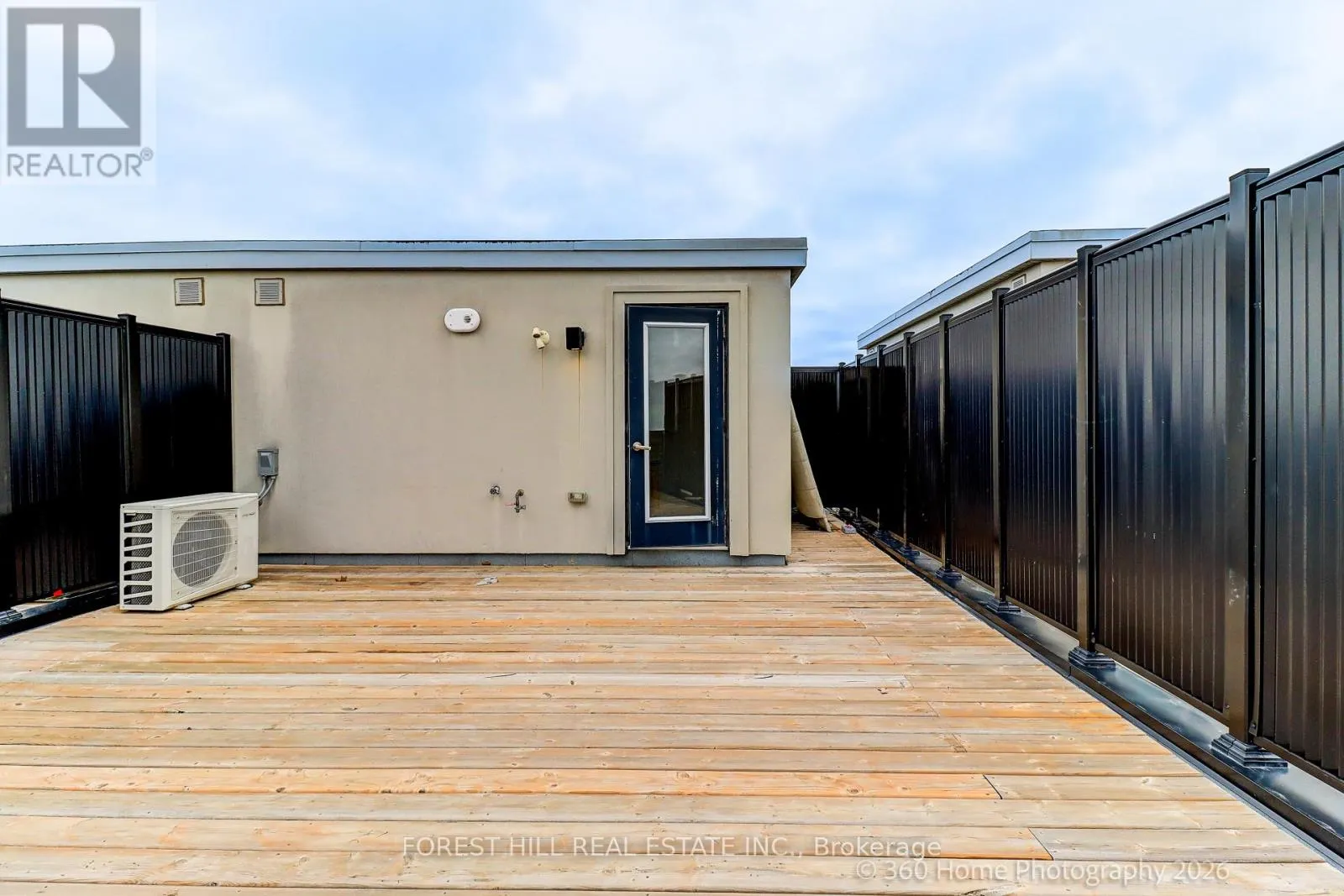 12 - 3472 WIDDICOMBE WAY