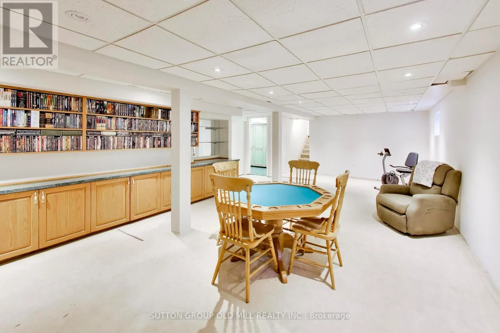 251 CHALFIELD LANE
