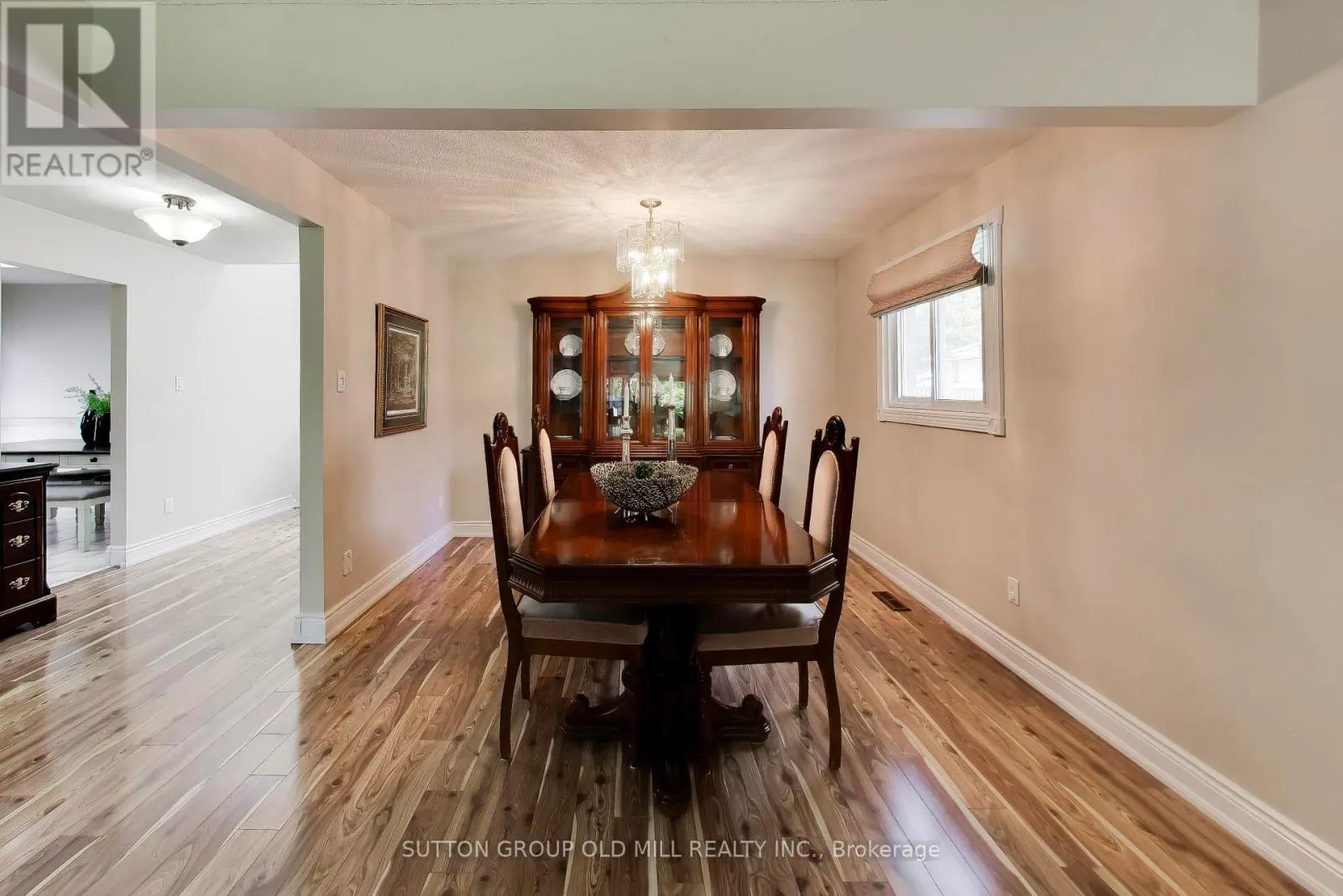 251 CHALFIELD LANE