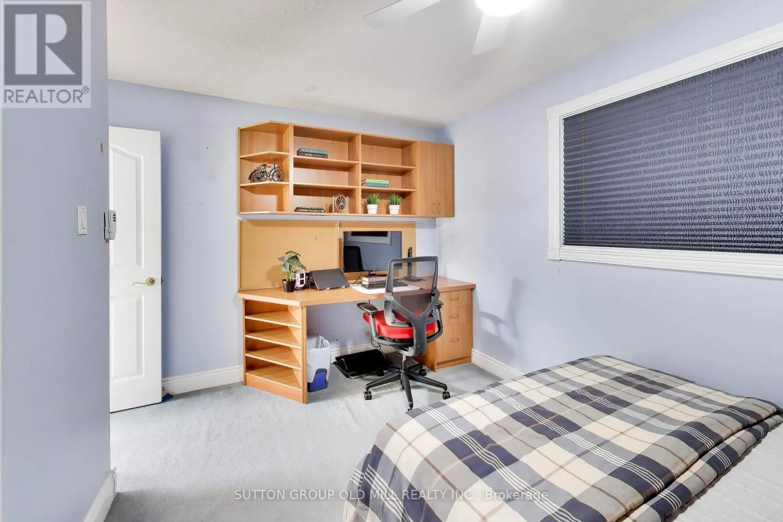 251 CHALFIELD LANE