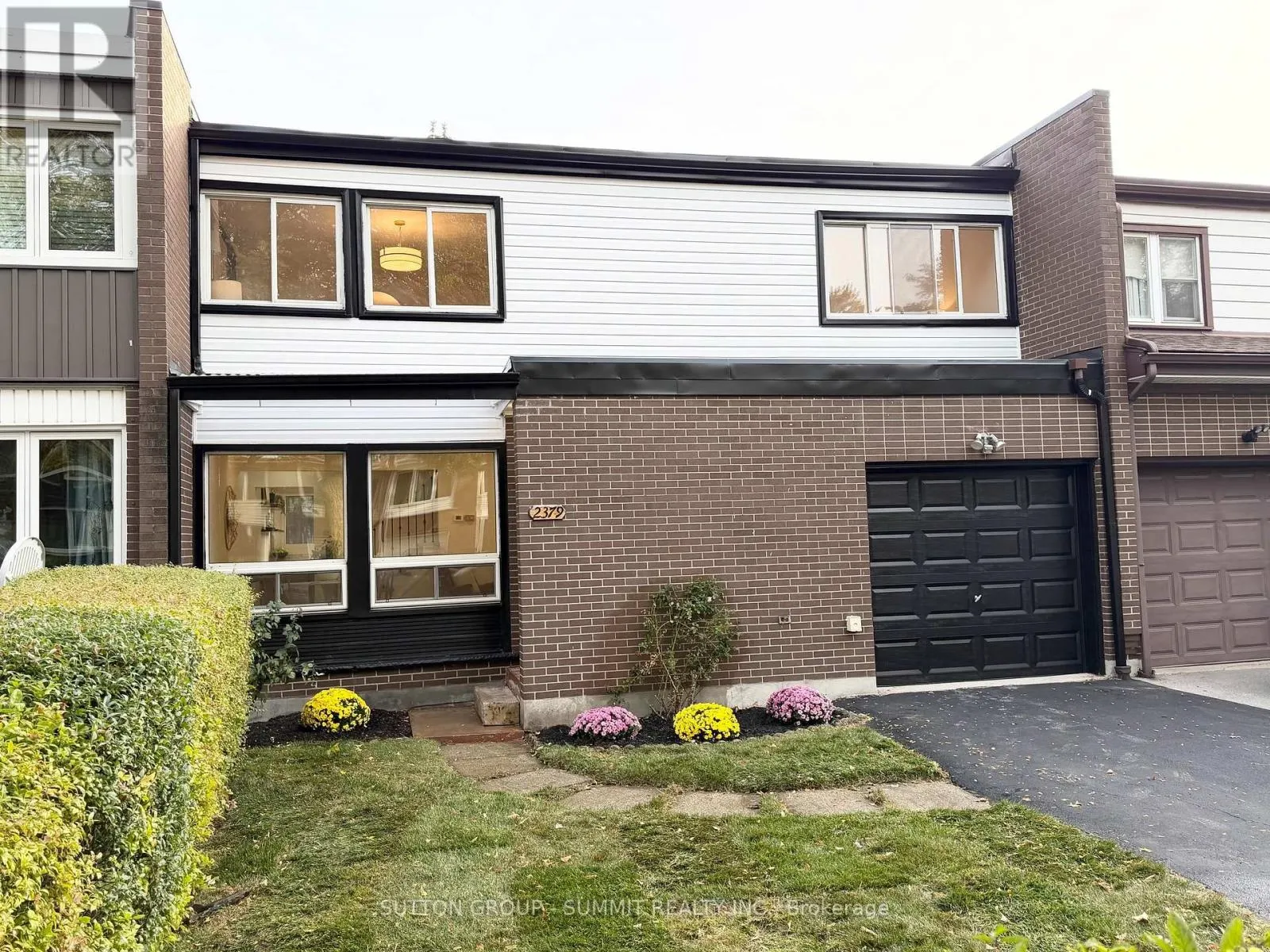 2379 MARYVALE COURT