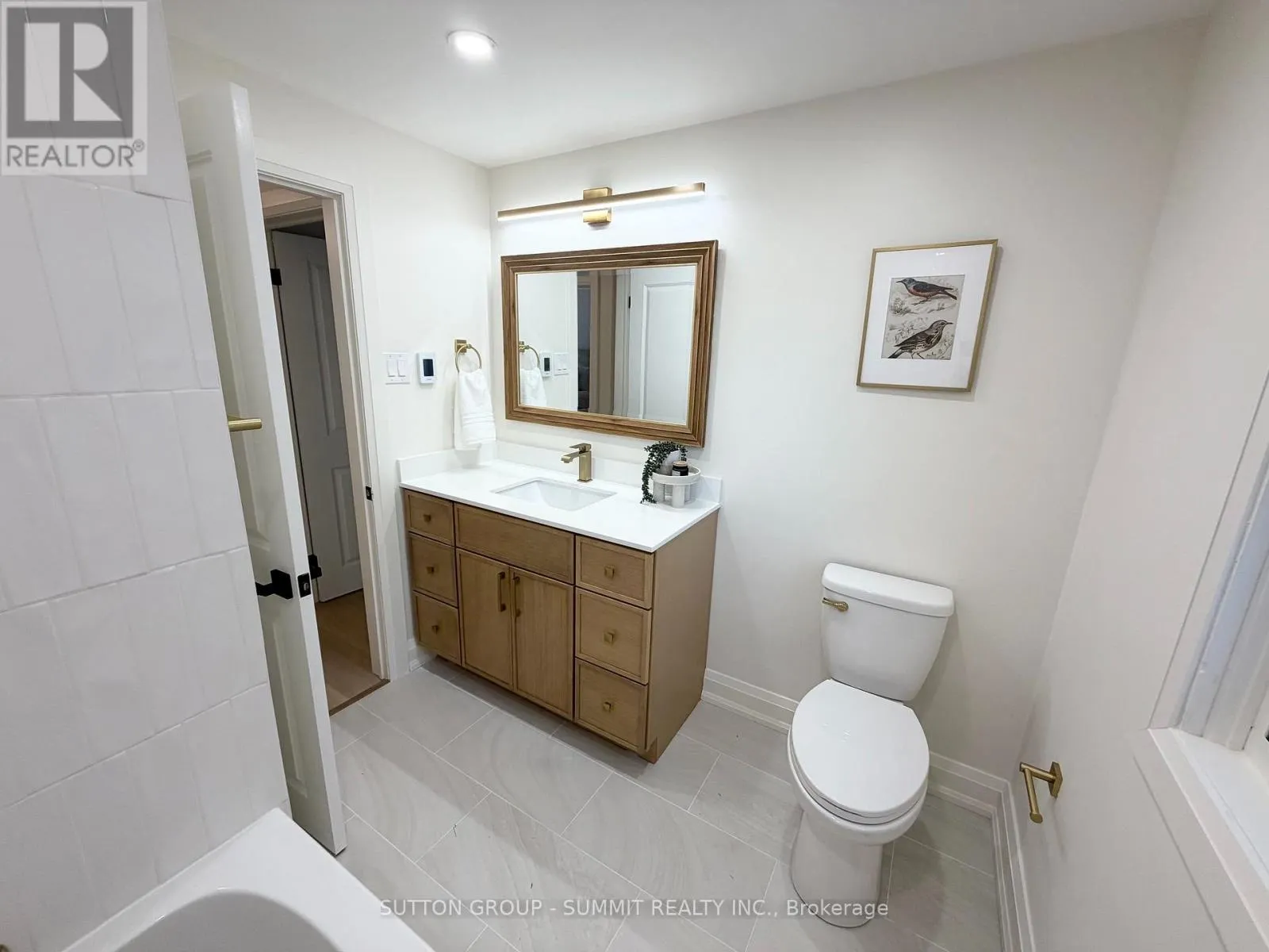 2379 MARYVALE COURT