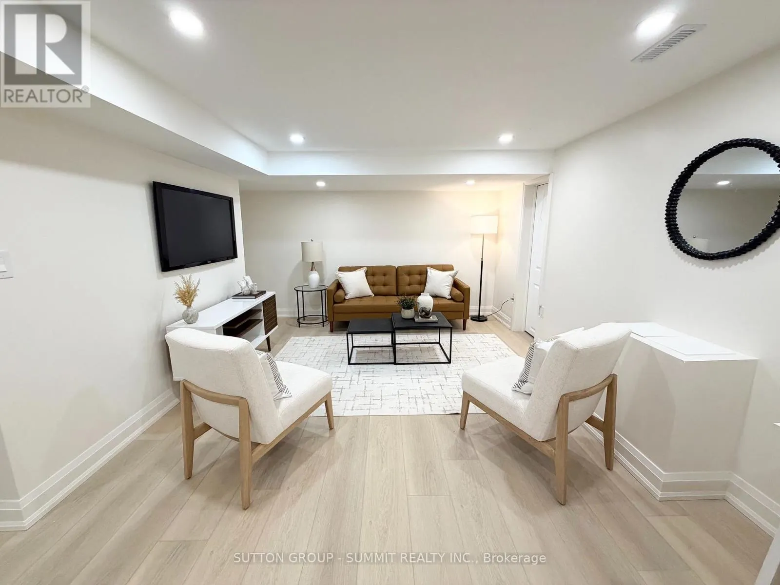 2379 MARYVALE COURT
