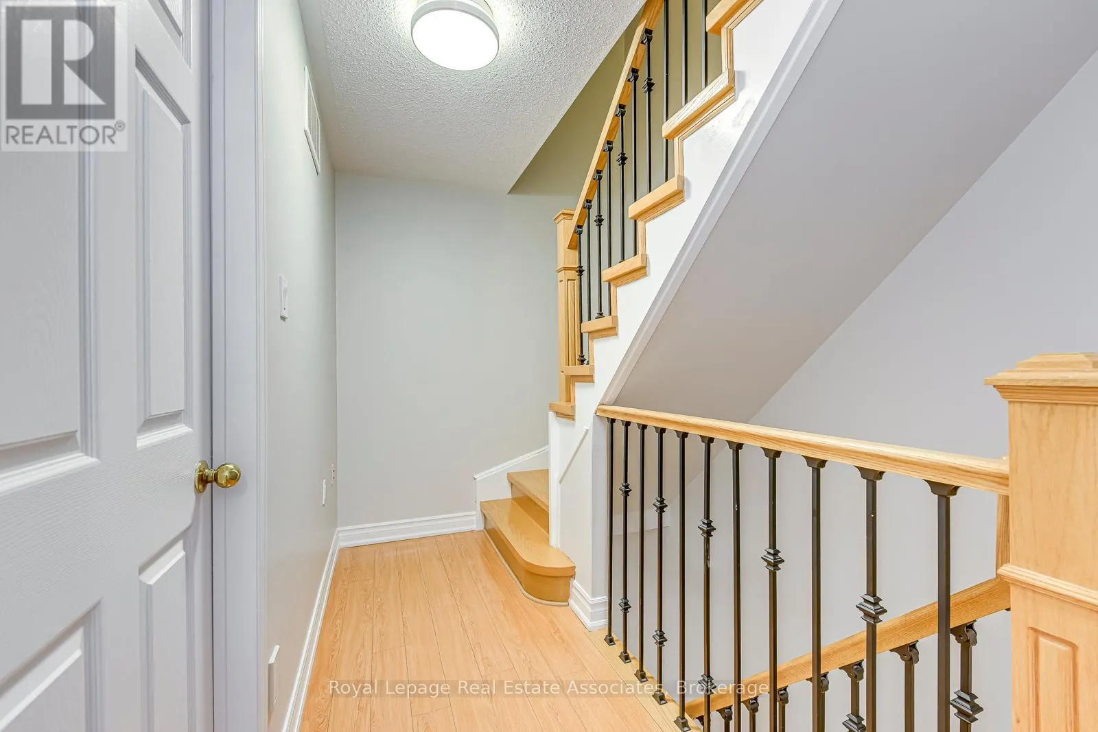 6978 LISANNE COURT