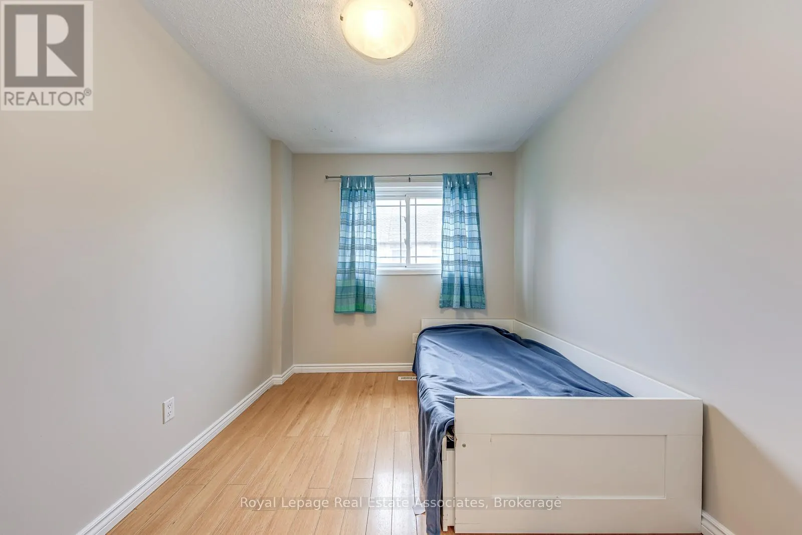 6978 LISANNE COURT