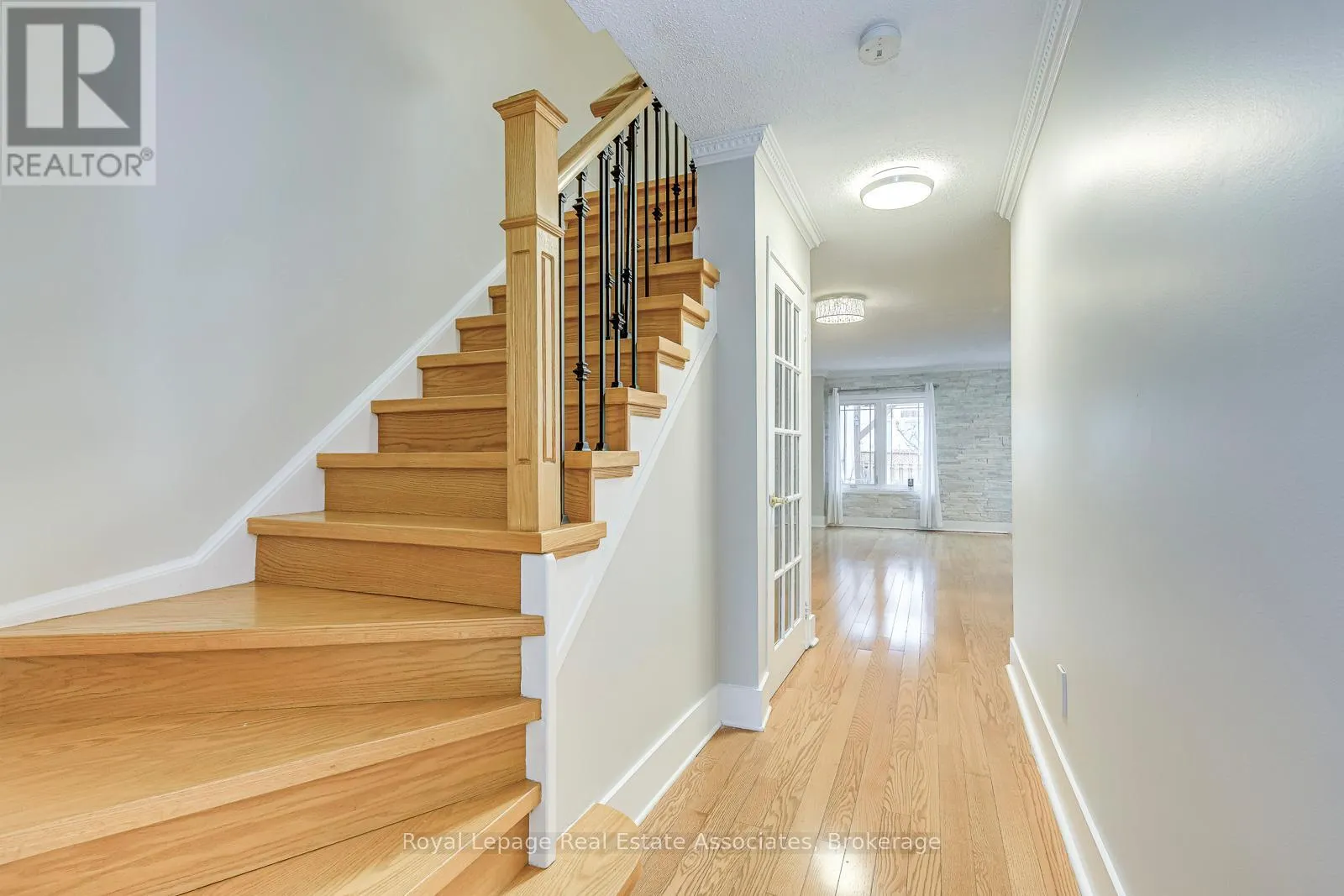 6978 LISANNE COURT