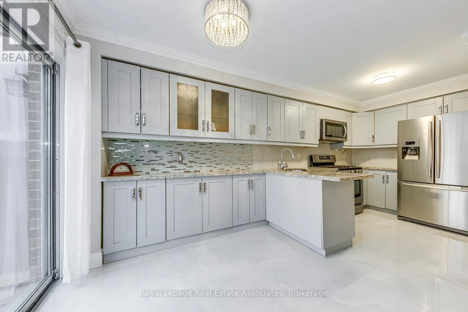 6978 LISANNE COURT