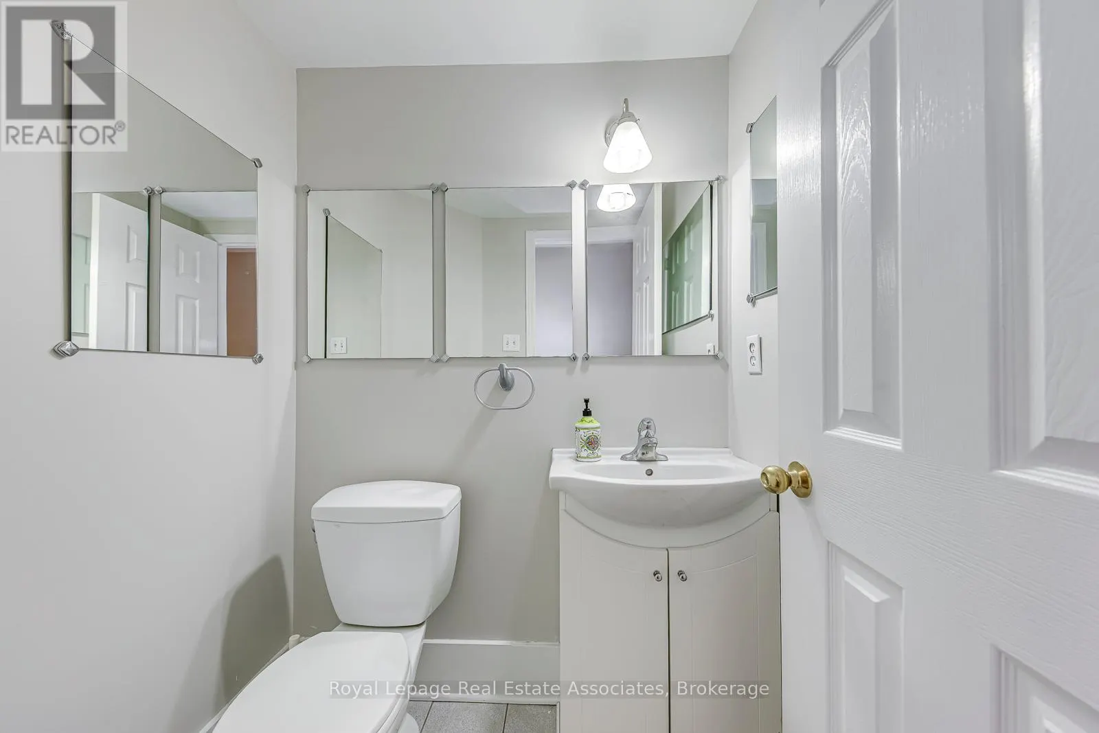 6978 LISANNE COURT