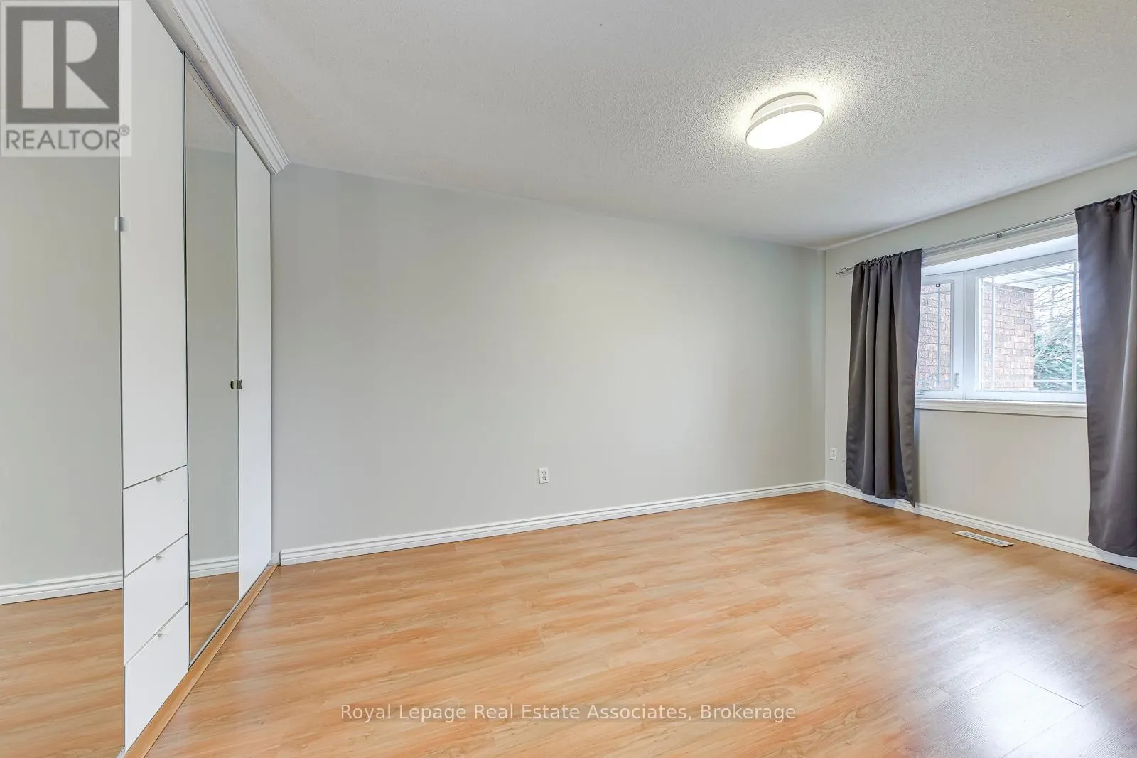 6978 LISANNE COURT