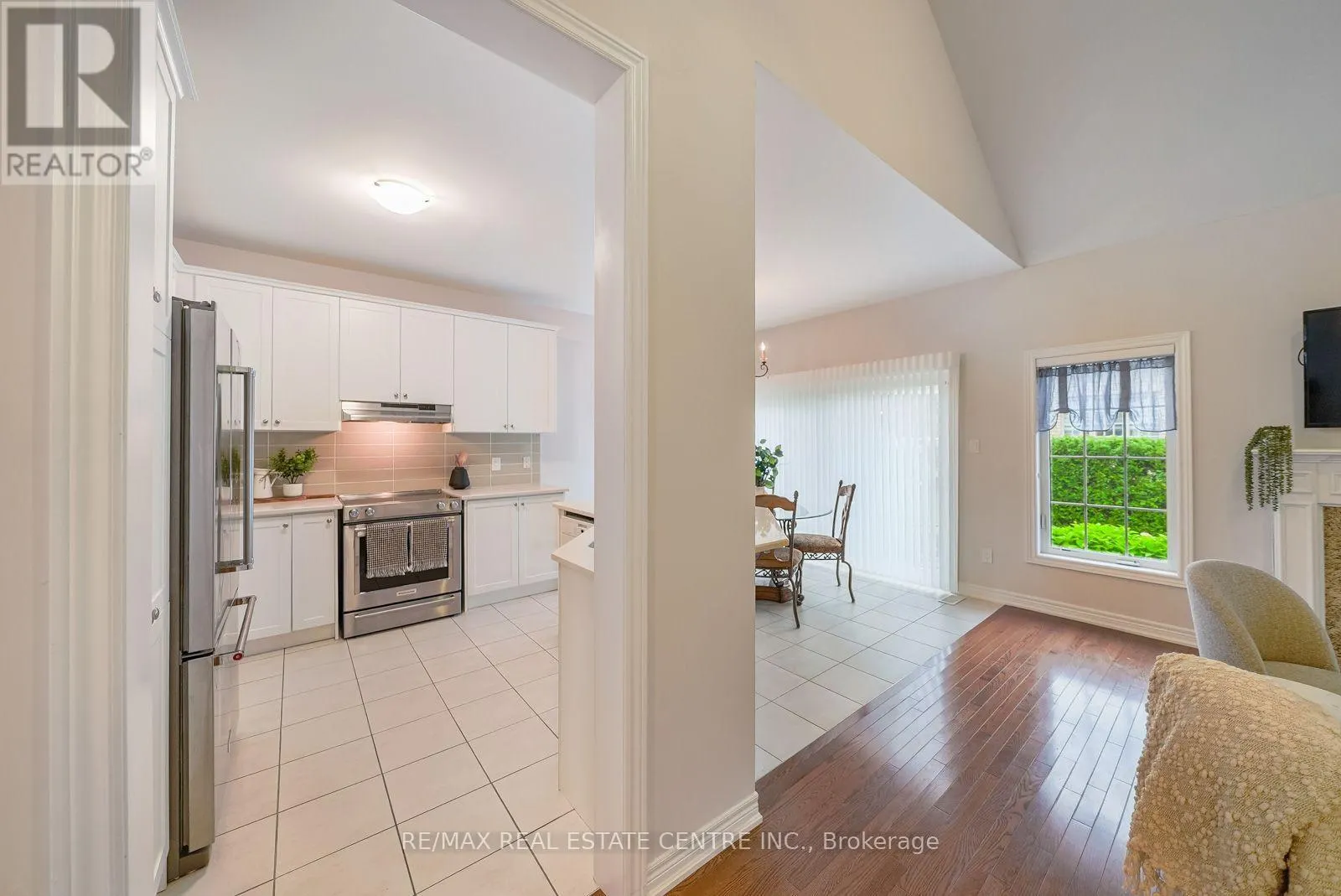 18 SEEDHOUSE ROAD