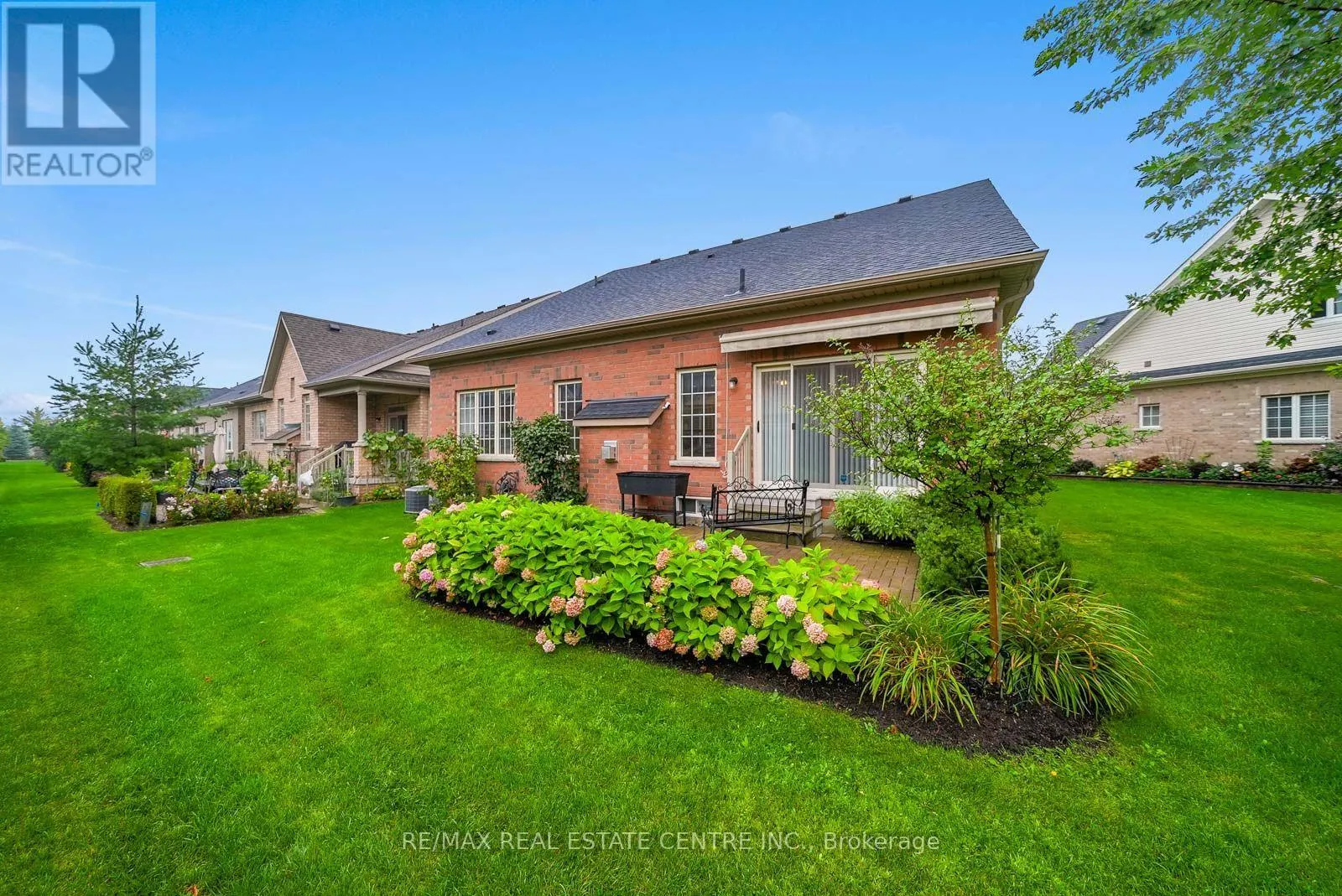18 SEEDHOUSE ROAD