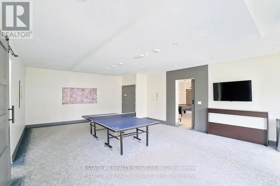 LPH2 - 4065 BRICKSTONE MEWS