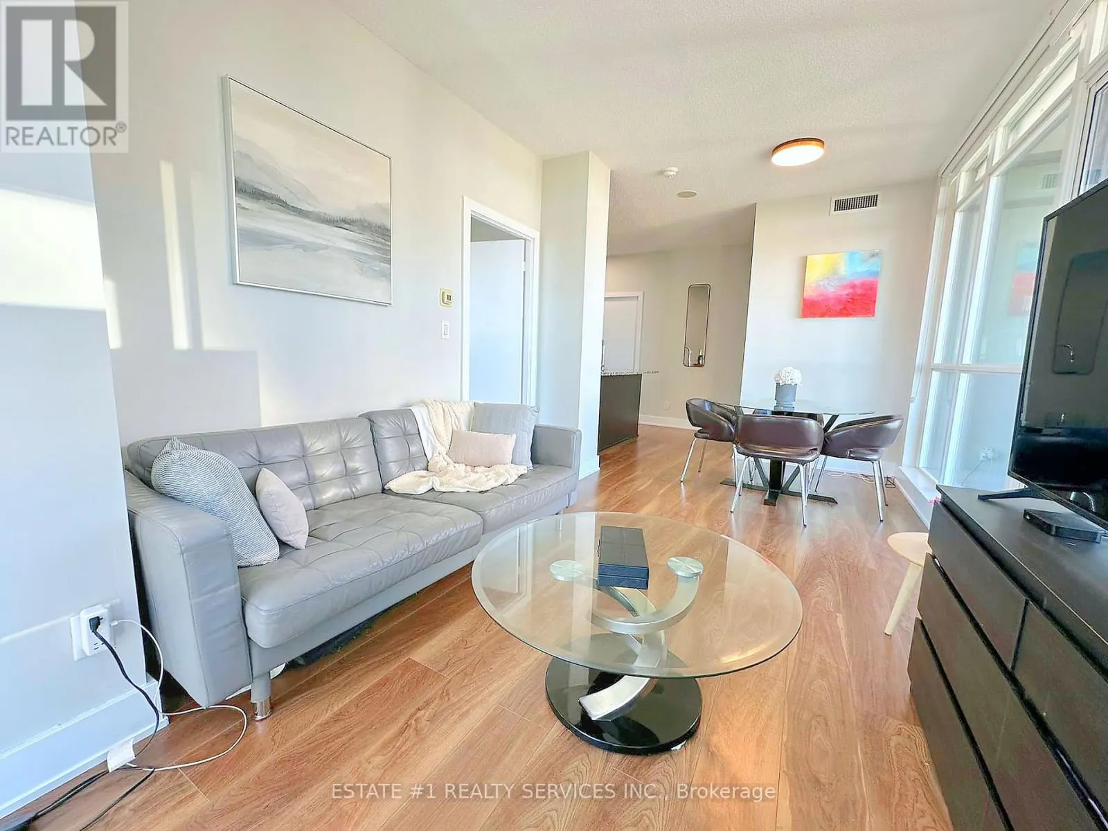 LPH2 - 4065 BRICKSTONE MEWS