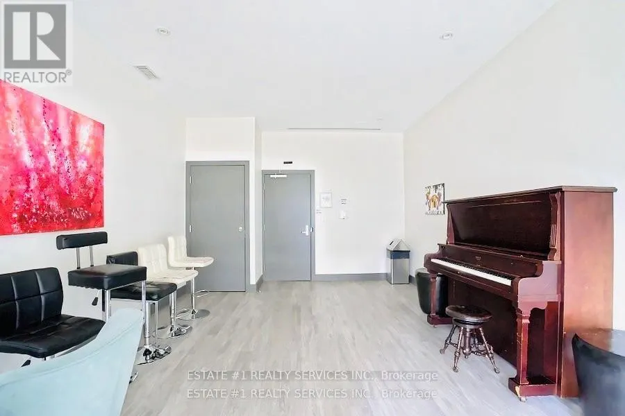 LPH2 - 4065 BRICKSTONE MEWS
