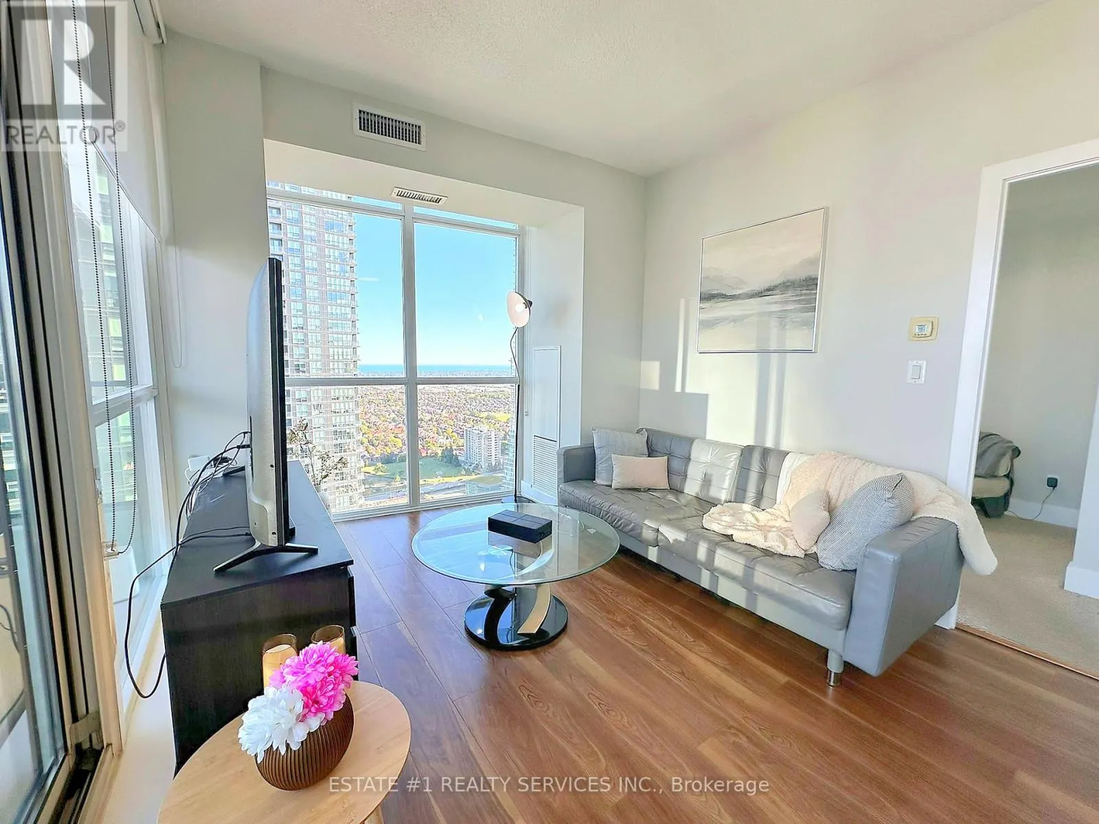 LPH2 - 4065 BRICKSTONE MEWS