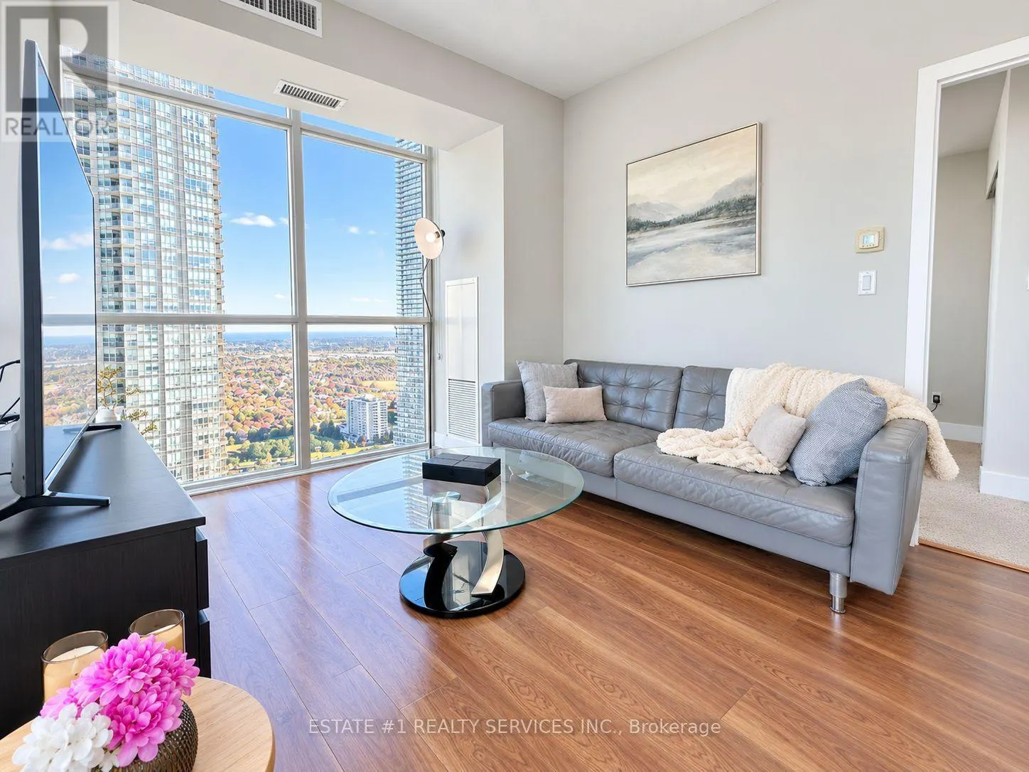 LPH2 - 4065 BRICKSTONE MEWS