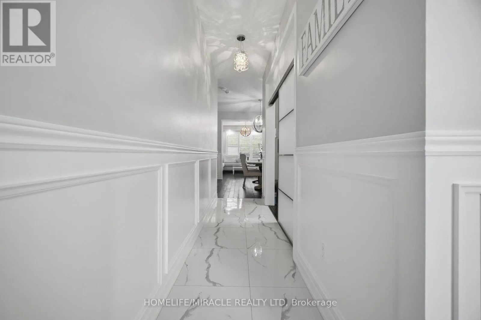 33 KLEMSCOTT ROAD