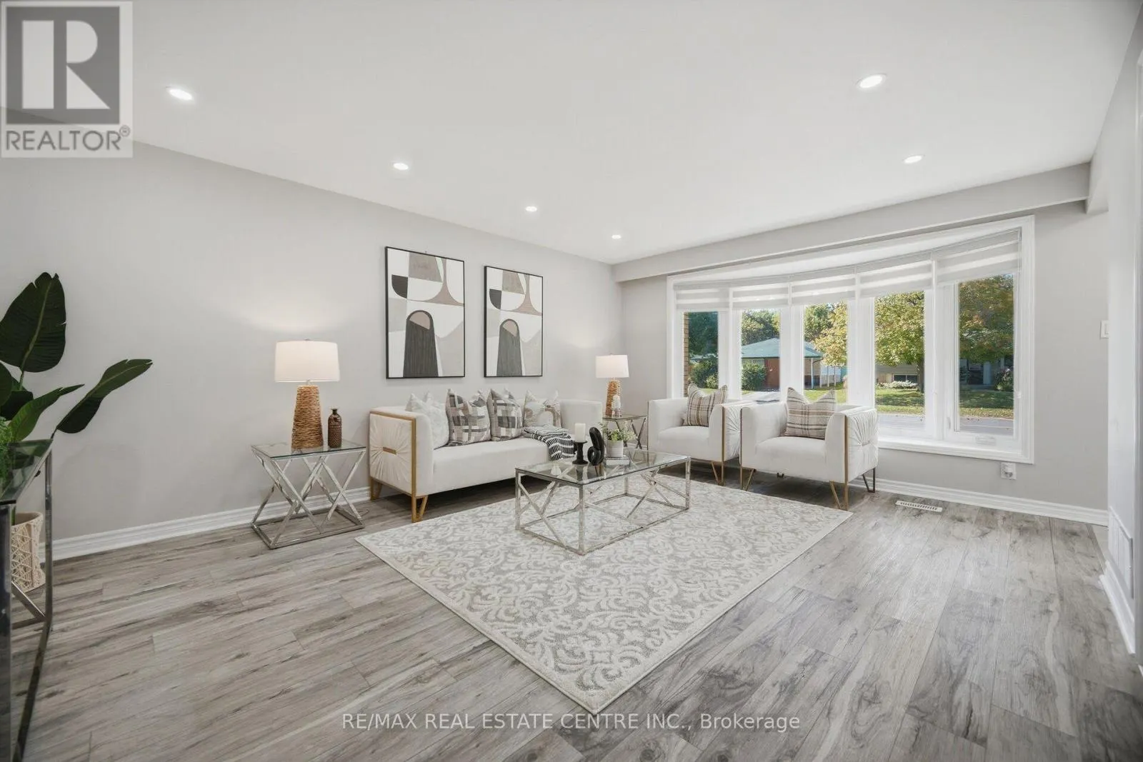 2134 MEADOWBROOK ROAD