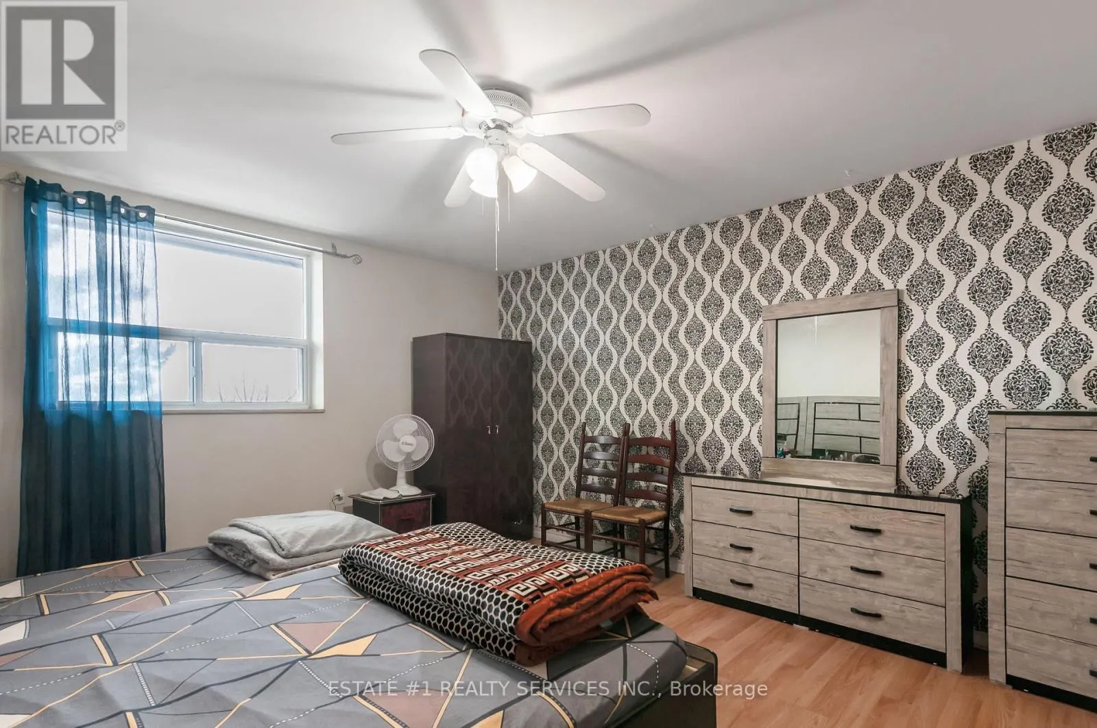 402 - 3555 DERRY ROAD E