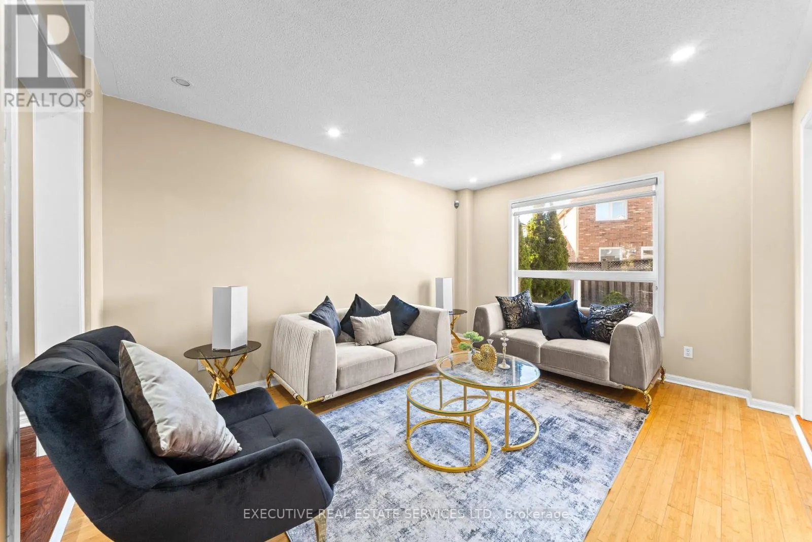 34 WORTHINGTON AVENUE