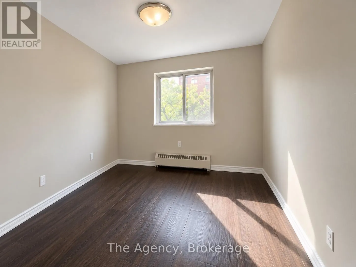 410 - 45 PAISLEY BOULEVARD W #410